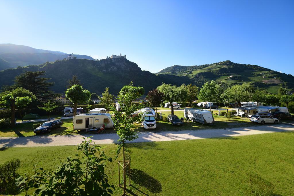 Hotel Ansitz Gamp Киуза Екстериор снимка